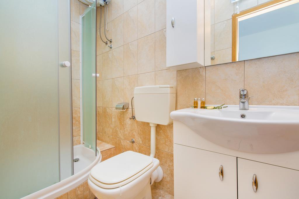 Apartment Lujak Donje Celo Eksteriør bilde