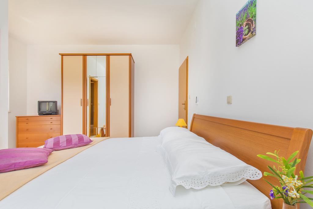 Apartment Lujak Donje Celo Eksteriør bilde